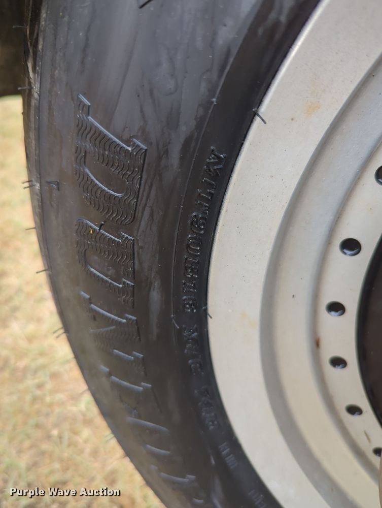 image for item MY9889 1999 Harley Davidson Night Train  motorcycle