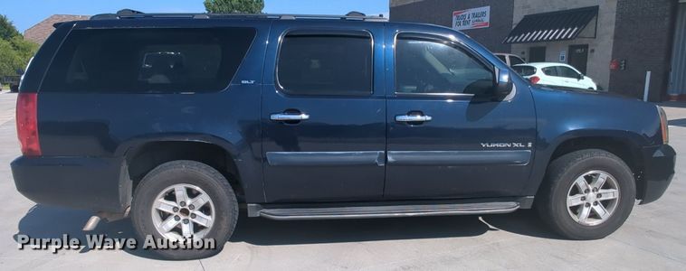 image for item MY9904 2008 GMC Yukon XL  SUV