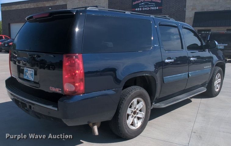 image for item MY9904 2008 GMC Yukon XL  SUV