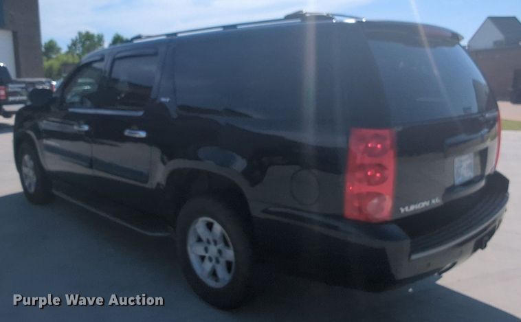 image for item MY9904 2008 GMC Yukon XL  SUV