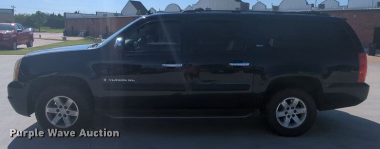 image for item MY9904 2008 GMC Yukon XL  SUV