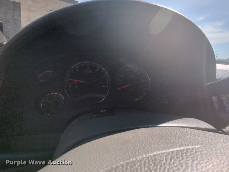 image for item MY9904 2008 GMC Yukon XL  SUV