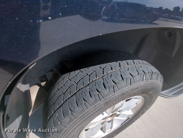 image for item MY9904 2008 GMC Yukon XL  SUV