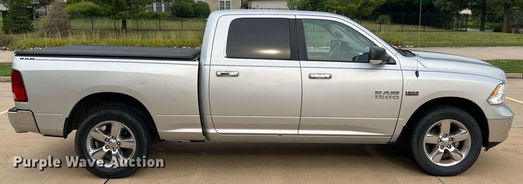 image for item NA9042 2017 Dodge Ram 1500 Big Horn  Crew Cab pickup truck