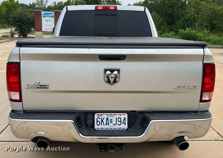 image for item NA9042 2017 Dodge Ram 1500 Big Horn  Crew Cab pickup truck