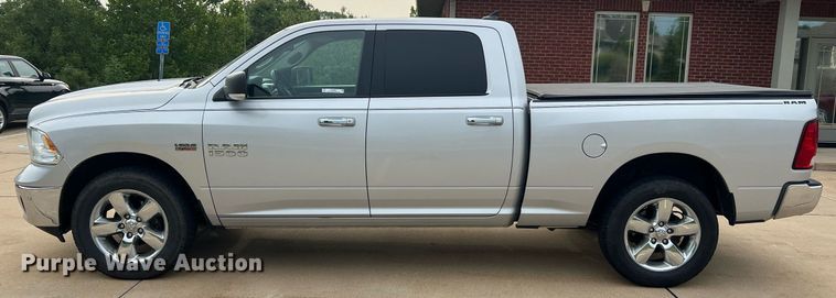 image for item NA9042 2017 Dodge Ram 1500 Big Horn  Crew Cab pickup truck