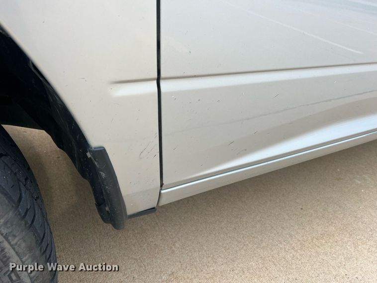 image for item NA9042 2017 Dodge Ram 1500 Big Horn  Crew Cab pickup truck