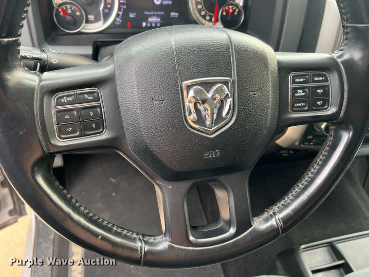 image for item NA9042 2017 Dodge Ram 1500 Big Horn  Crew Cab pickup truck