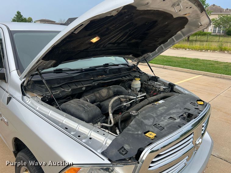 image for item NA9042 2017 Dodge Ram 1500 Big Horn  Crew Cab pickup truck