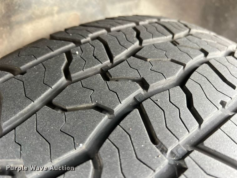 image for item NA9042 2017 Dodge Ram 1500 Big Horn  Crew Cab pickup truck