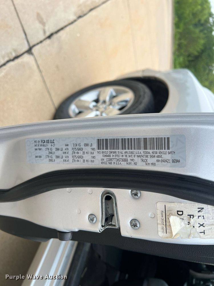 image for item NA9042 2017 Dodge Ram 1500 Big Horn  Crew Cab pickup truck