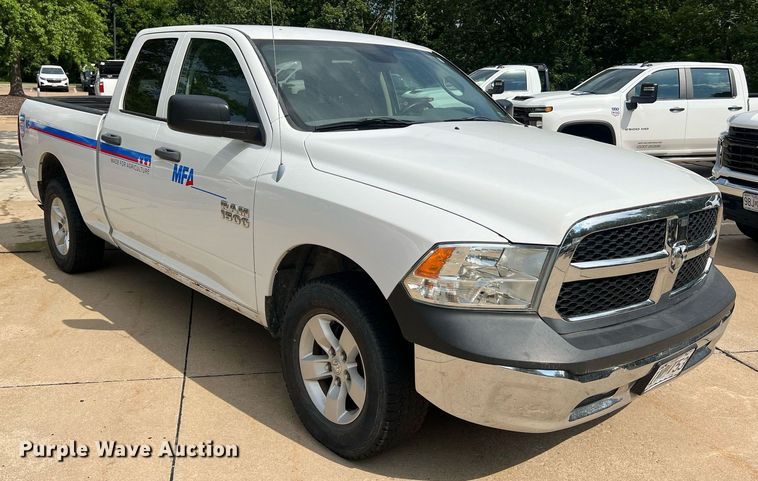 image for item NA9056 2013 Dodge Ram 1500  Crew Cab pickup truck