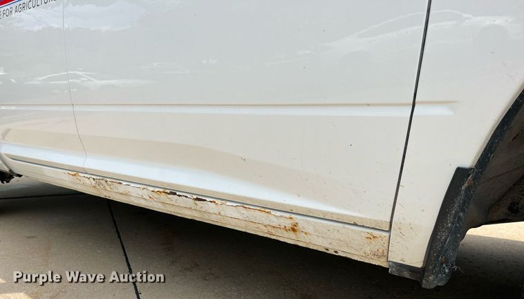 image for item NA9056 2013 Dodge Ram 1500  Crew Cab pickup truck