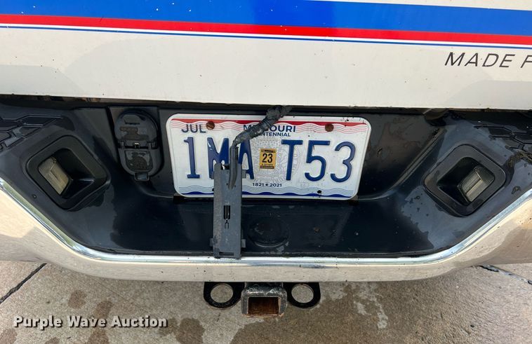 image for item NA9056 2013 Dodge Ram 1500  Crew Cab pickup truck