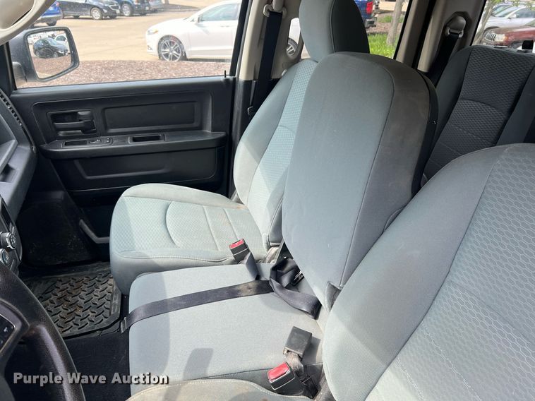 image for item NA9056 2013 Dodge Ram 1500  Crew Cab pickup truck