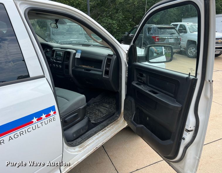 image for item NA9056 2013 Dodge Ram 1500  Crew Cab pickup truck