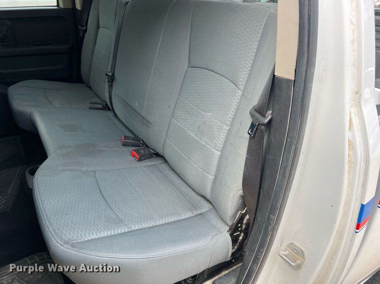 image for item NA9056 2013 Dodge Ram 1500  Crew Cab pickup truck