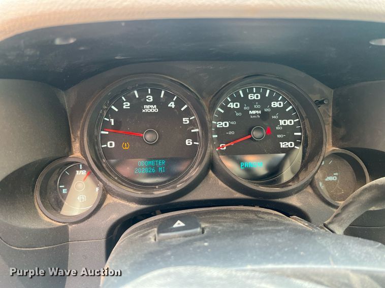 image for item NA9057 2011 Chevrolet Silverado 1500  Access Cab pickup truck