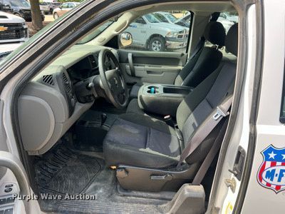 image for item NA9058 2011 Chevrolet Silverado 1500  Access Cab pickup truck