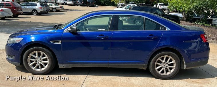 image for item NA9060 2013 Ford Taurus