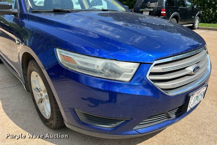 image for item NA9060 2013 Ford Taurus