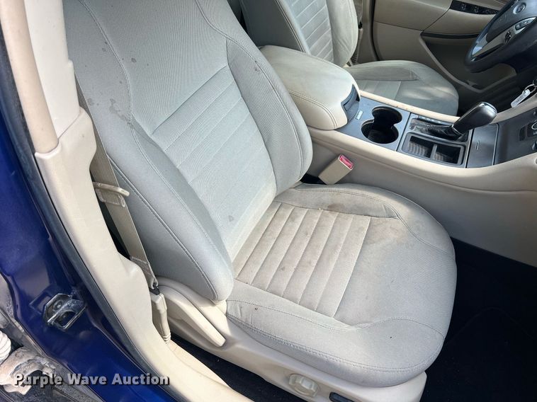 image for item NA9060 2013 Ford Taurus