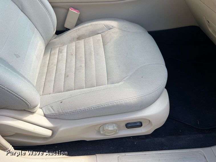 image for item NA9060 2013 Ford Taurus