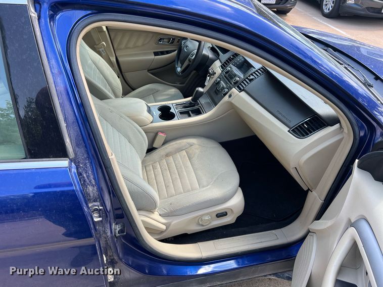 image for item NA9060 2013 Ford Taurus