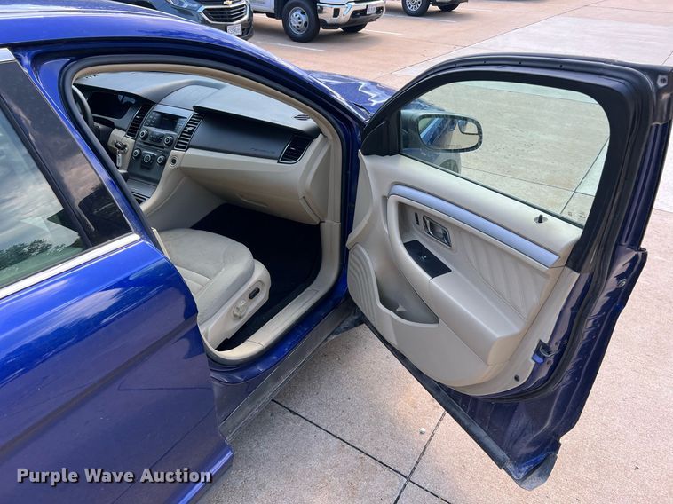 image for item NA9060 2013 Ford Taurus