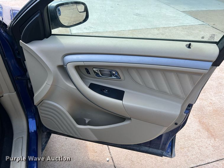 image for item NA9060 2013 Ford Taurus