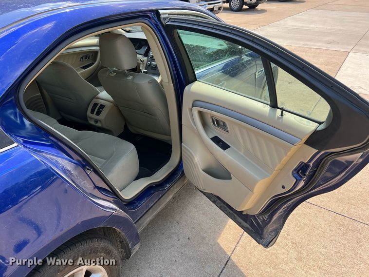 image for item NA9060 2013 Ford Taurus