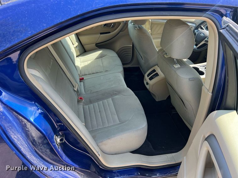 image for item NA9060 2013 Ford Taurus