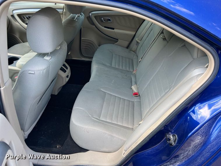 image for item NA9060 2013 Ford Taurus