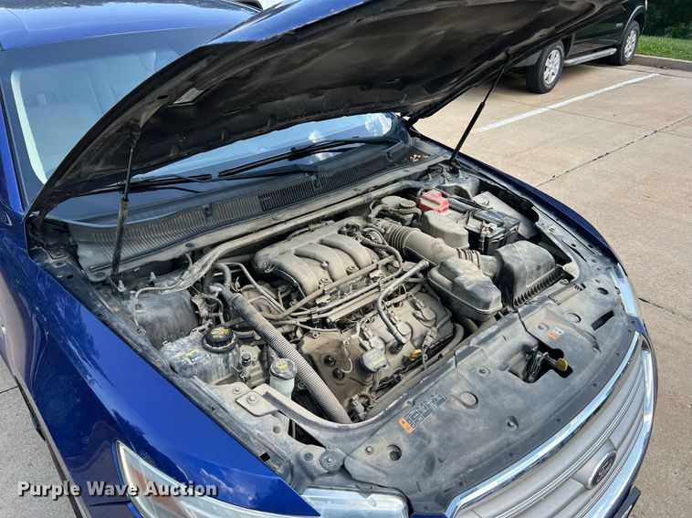 image for item NA9060 2013 Ford Taurus