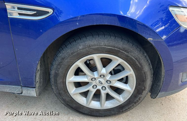 image for item NA9060 2013 Ford Taurus