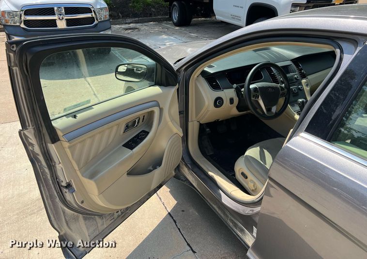 image for item NA9061 2014 Ford Taurus