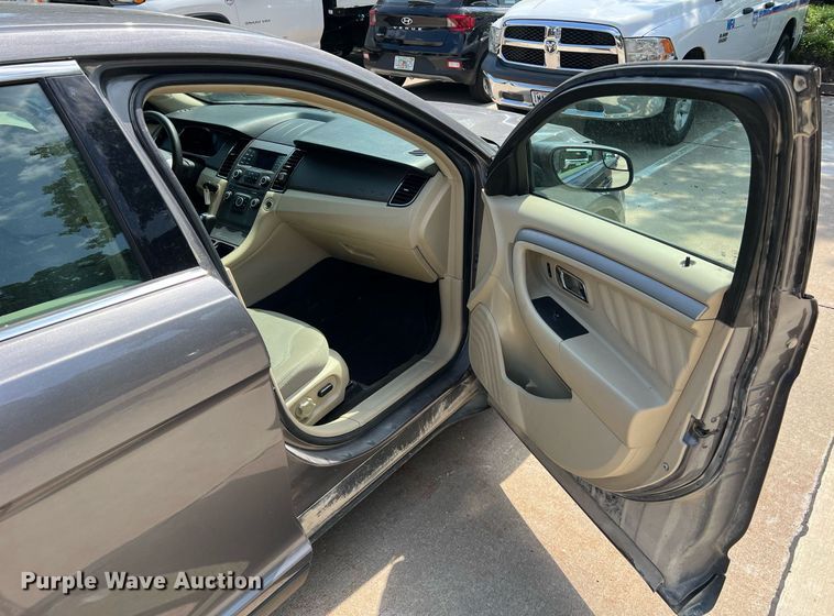 image for item NA9061 2014 Ford Taurus