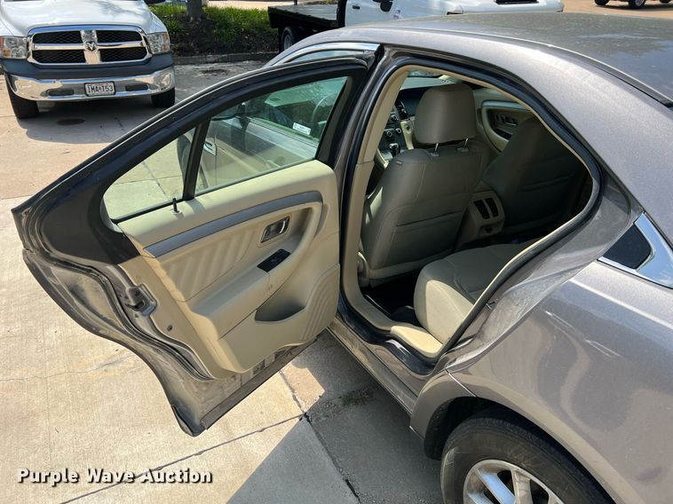 image for item NA9061 2014 Ford Taurus