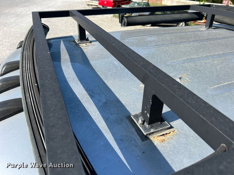 image for item NA9063 1999 Chevrolet C6500  pickup truck