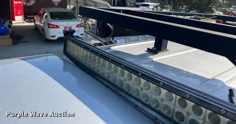 image for item NA9063 1999 Chevrolet C6500  pickup truck