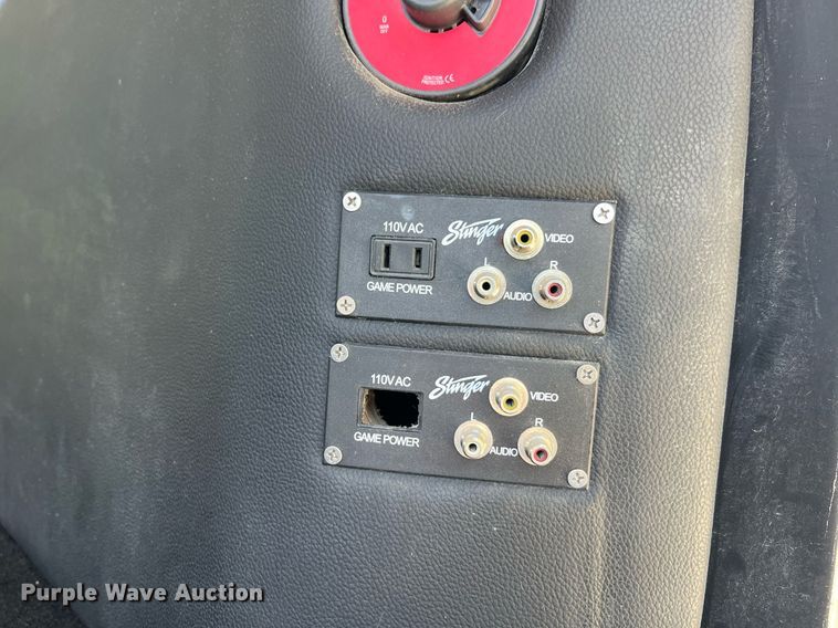 image for item NA9063 1999 Chevrolet C6500  pickup truck