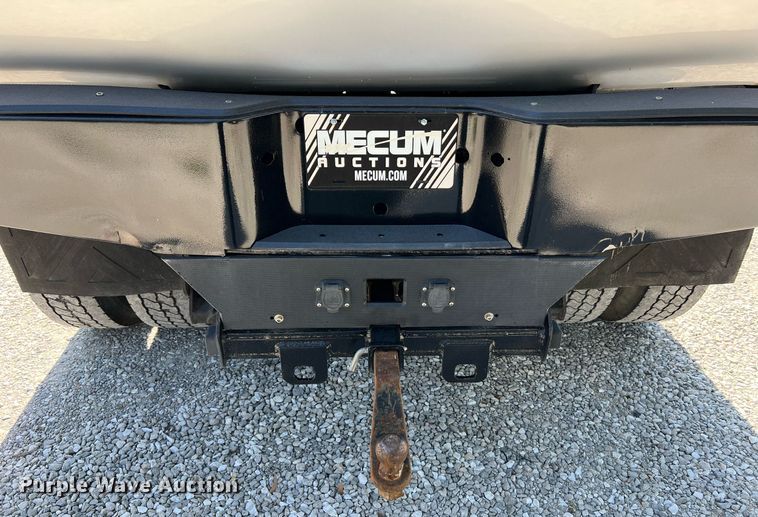 image for item NA9063 1999 Chevrolet C6500  pickup truck