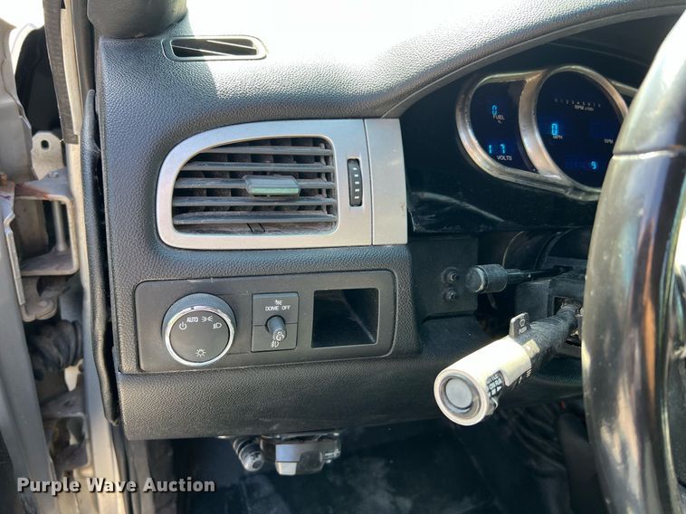 image for item NA9063 1999 Chevrolet C6500  pickup truck