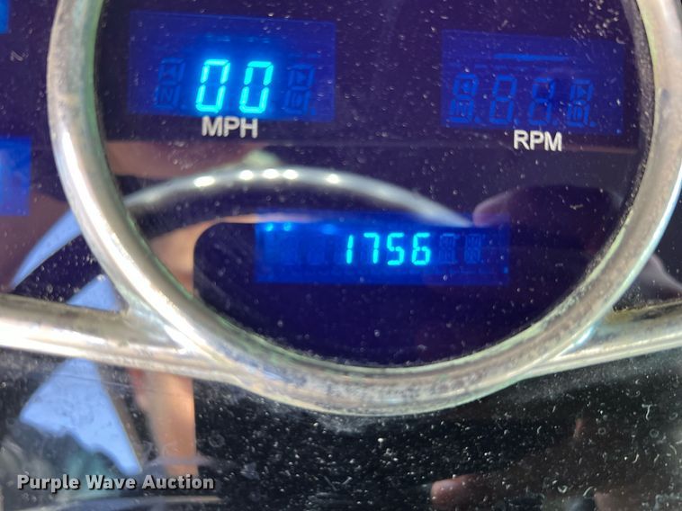 image for item NA9063 1999 Chevrolet C6500  pickup truck