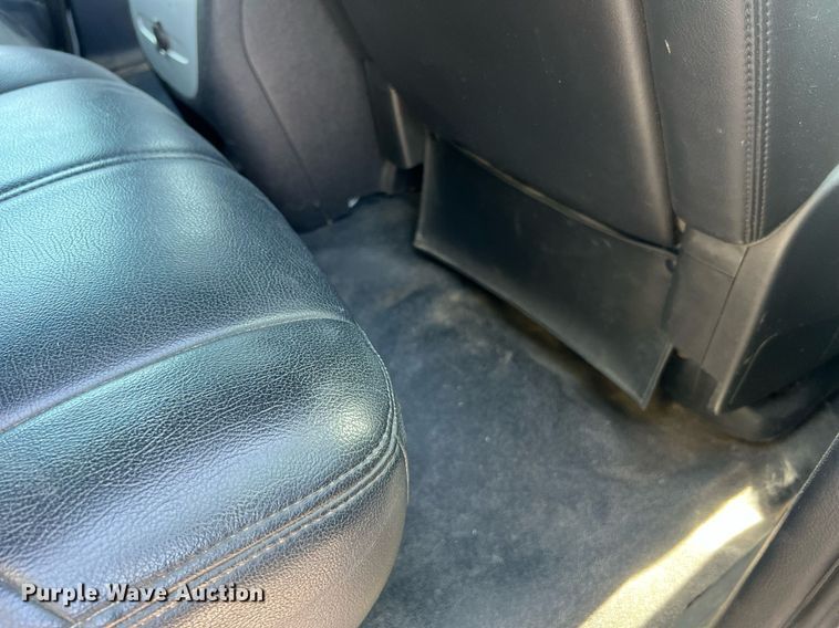 image for item NA9063 1999 Chevrolet C6500  pickup truck