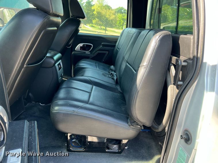 image for item NA9063 1999 Chevrolet C6500  pickup truck