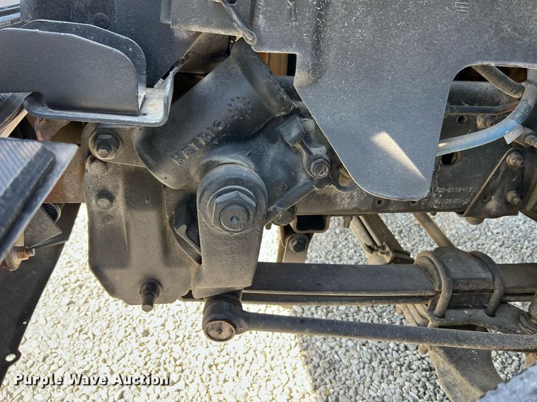 image for item NA9063 1999 Chevrolet C6500  pickup truck