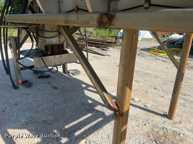 image for item NA9064 Salt spreader