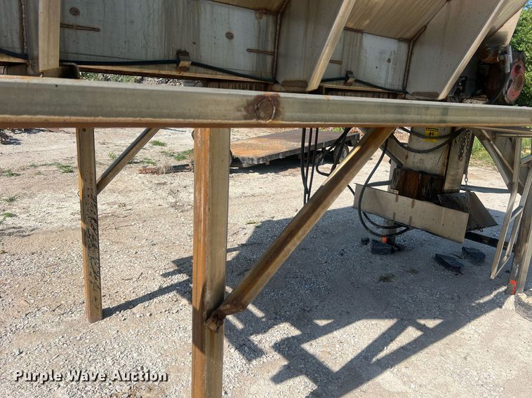 image for item NA9064 Salt spreader