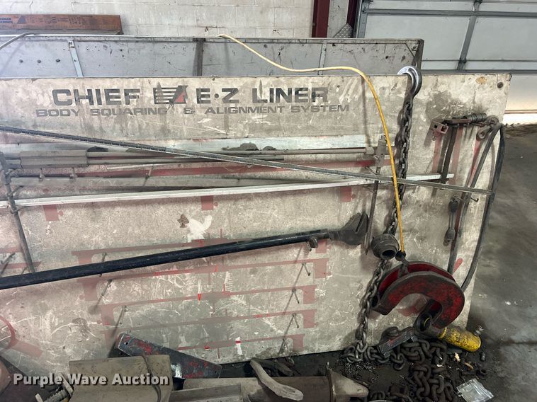 image for item NA9071 Chief EZ-Liner  frame straightener